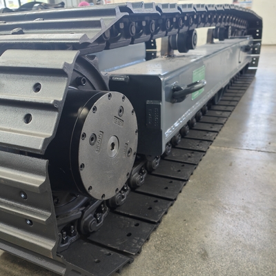 Construction Works Hydraulic Motor for Excavator Steel Track Crawler Undercarriage